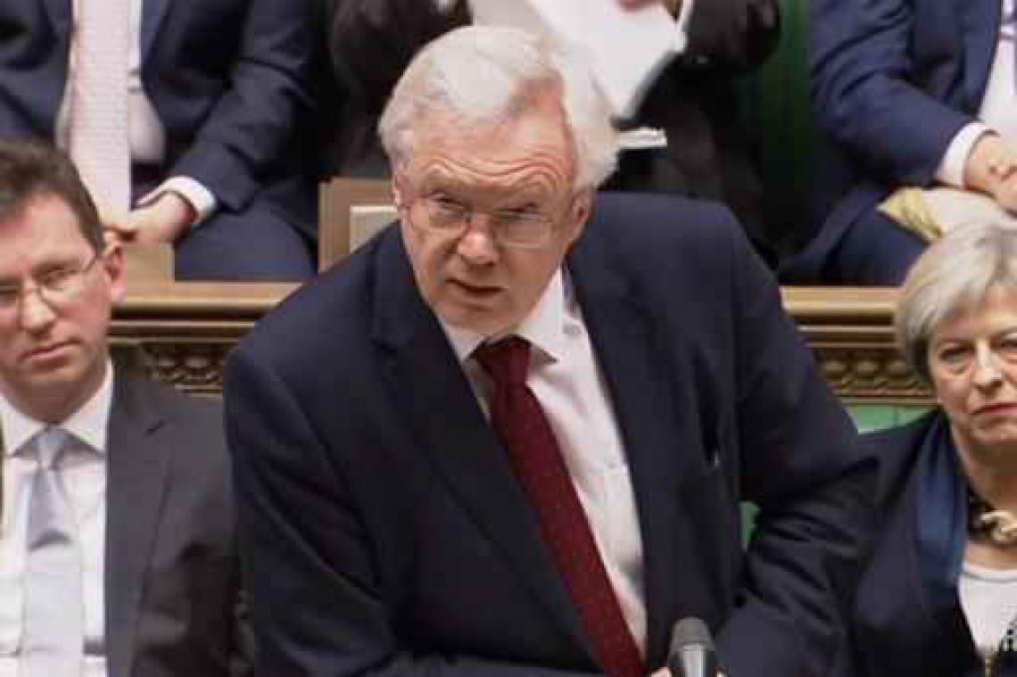 Regering-May dient "binnen paar dagen" wetsontwerp over activering artikel 50 in