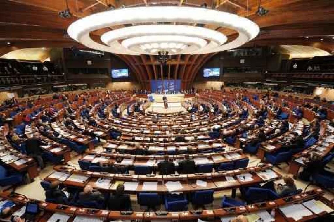 Assemblee Raad van Europa vraagt dialoog over interpretatie Conventie van Genève