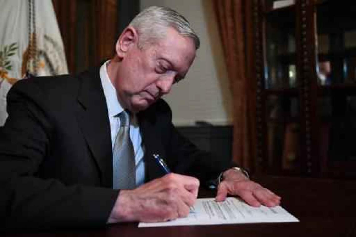 Amerikaanse minister van Defensie spreekt Duitse ambtsgenoot