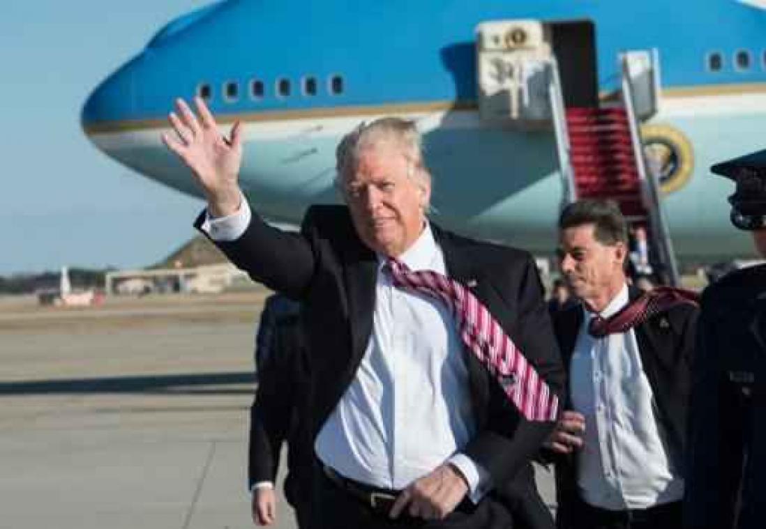"Air Force One" weet Trump te bekoren