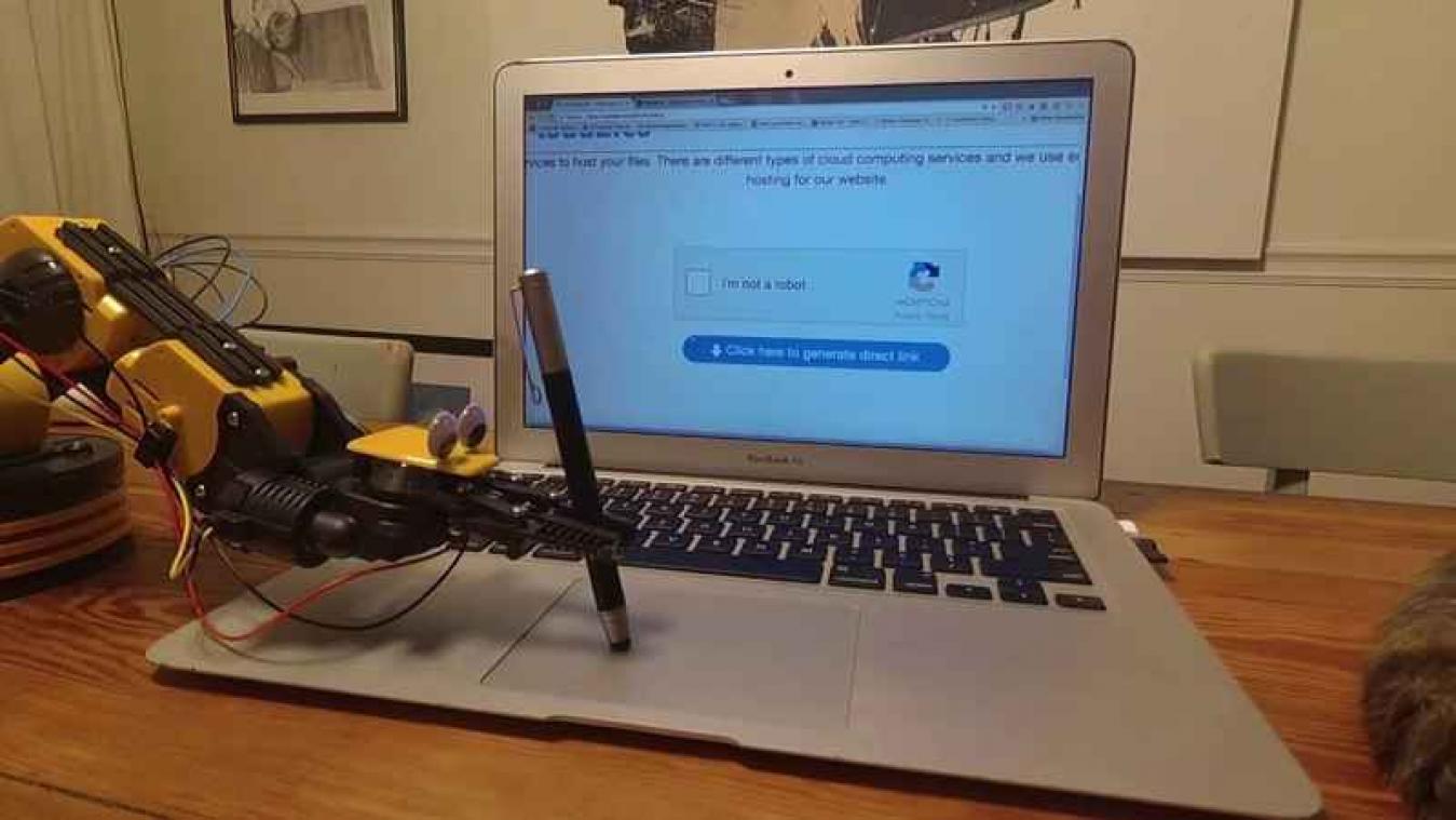 Ondeugende robot slaagt voor de 'ik-ben-geen-robot-test'