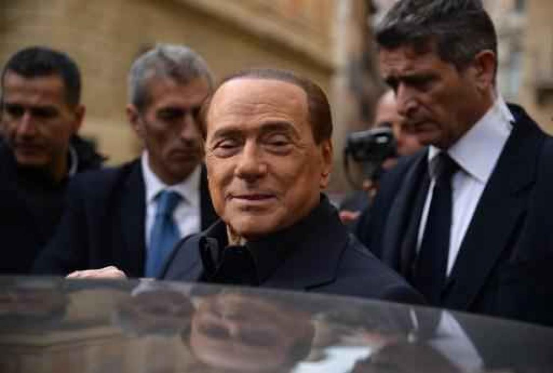 Nieuw onderzoek tegen Berlusconi in 'bunga bunga'-affaire