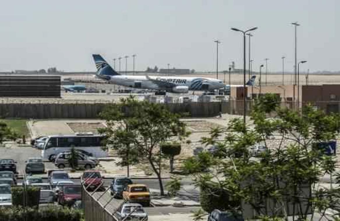 Zes Arabieren mogen op luchthaven Caïro niet naar de VS vertrekken