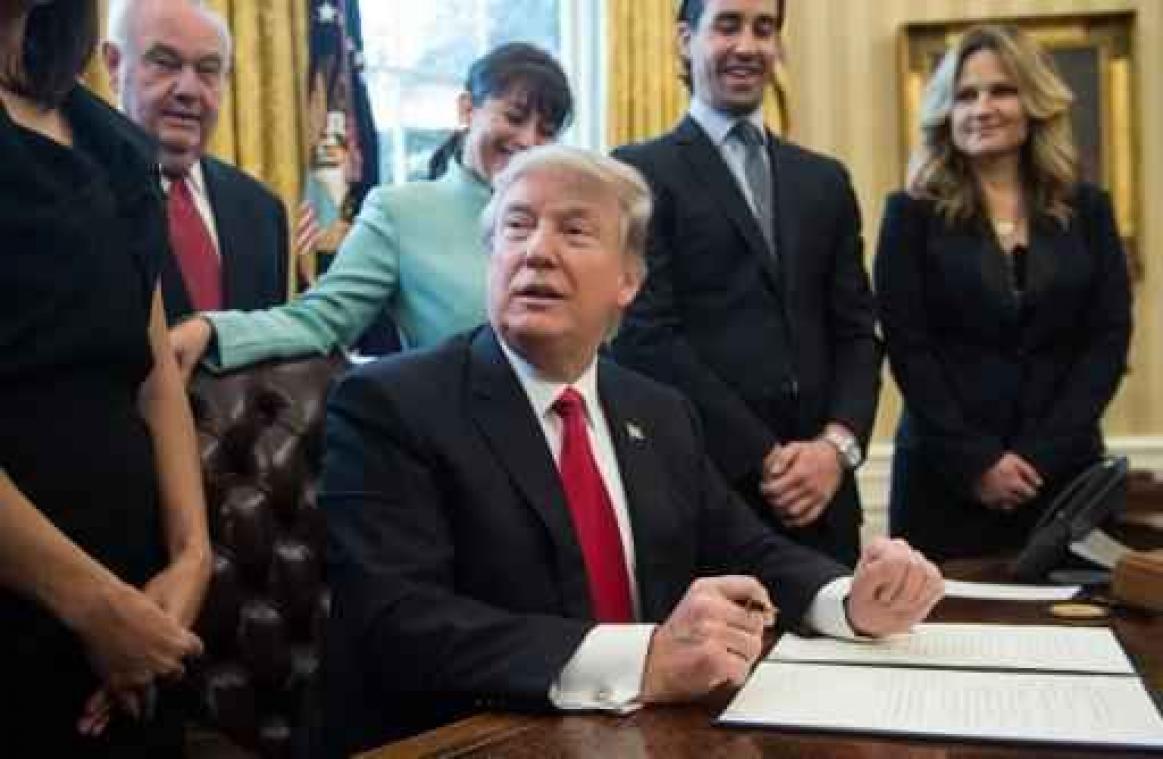 Inreisverbod VS - Trump ontslaat waarnemend minister van Justitie die vijandig stond tegenover decreet