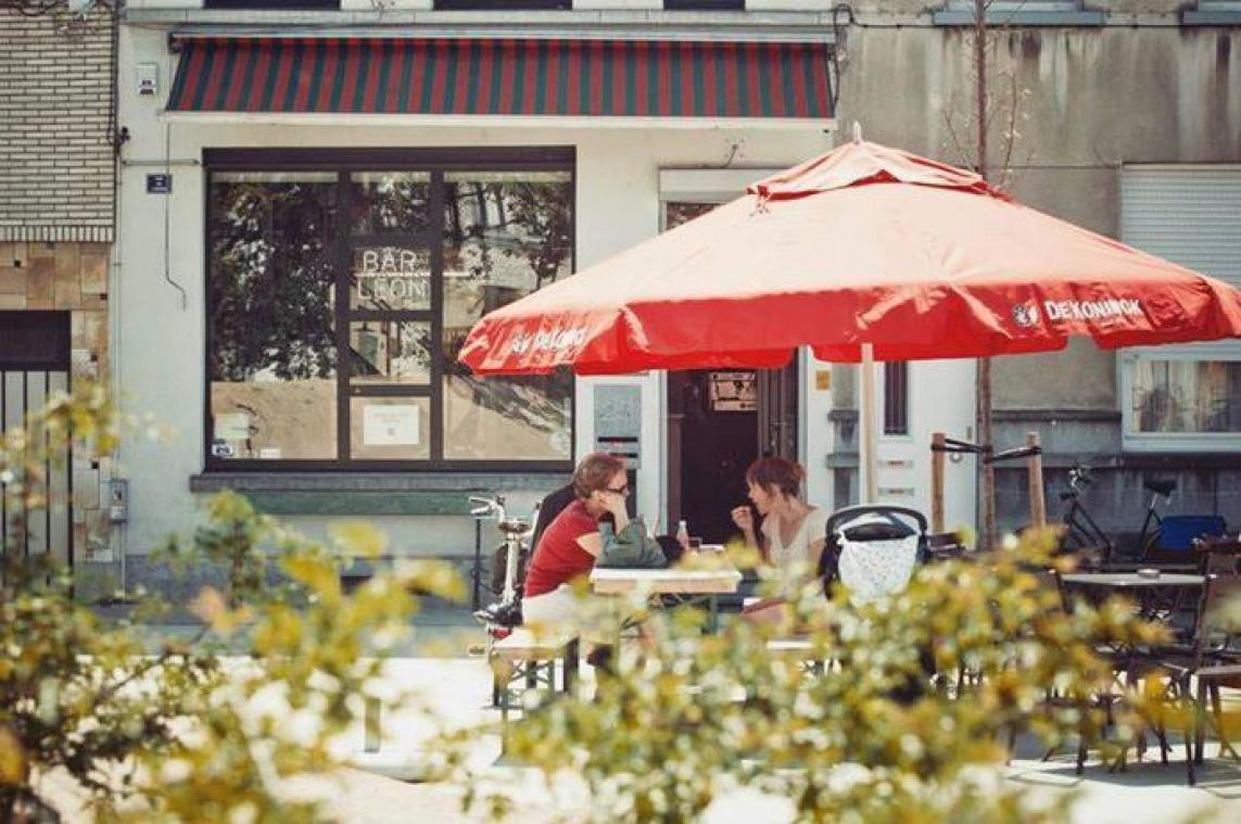 Tournée Minérale - De redactie tipt de beste sapjesbars in Gent, Brussel en Antwerpen