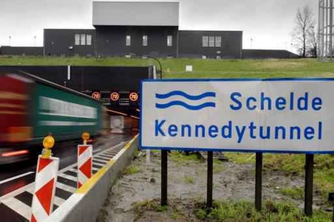 Hinder verwacht door nachtelijke werken in Kennedy- en Craeybeckxtunnel