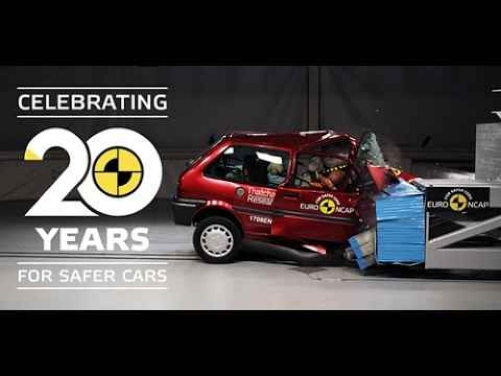Video toont de vooruitgang van autoveiligheid op 20 jaar
