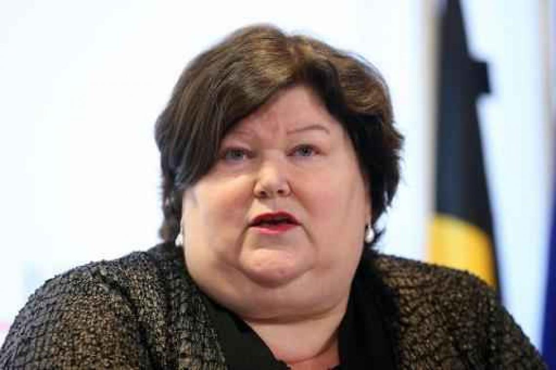 De Block: "Patiënt betaalt nu minder"