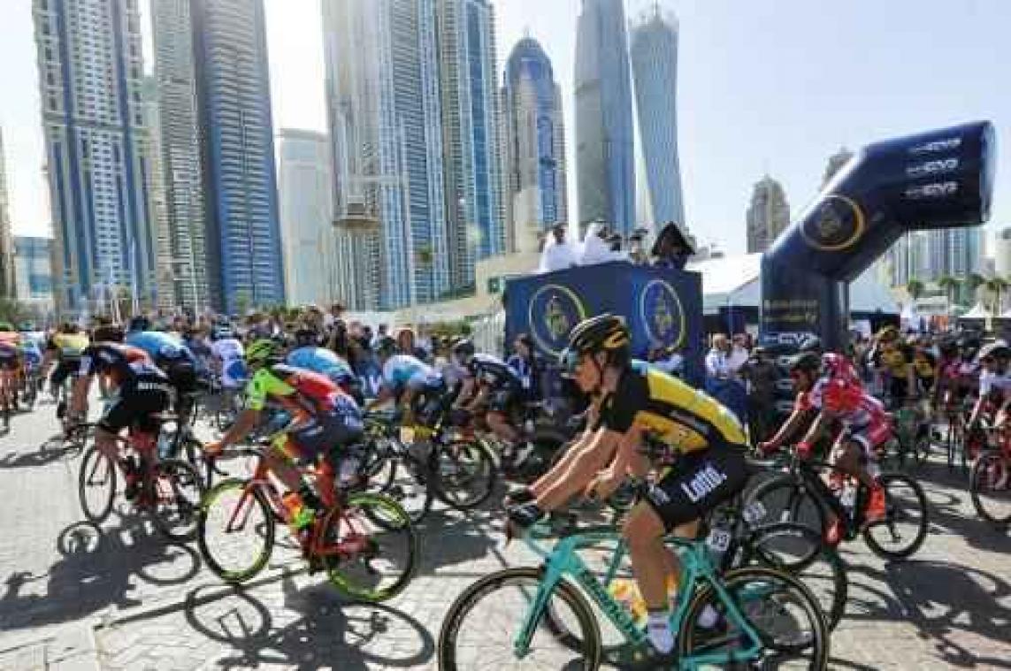 Vierde rit Ronde van Dubai geannuleerd door slecht weer
