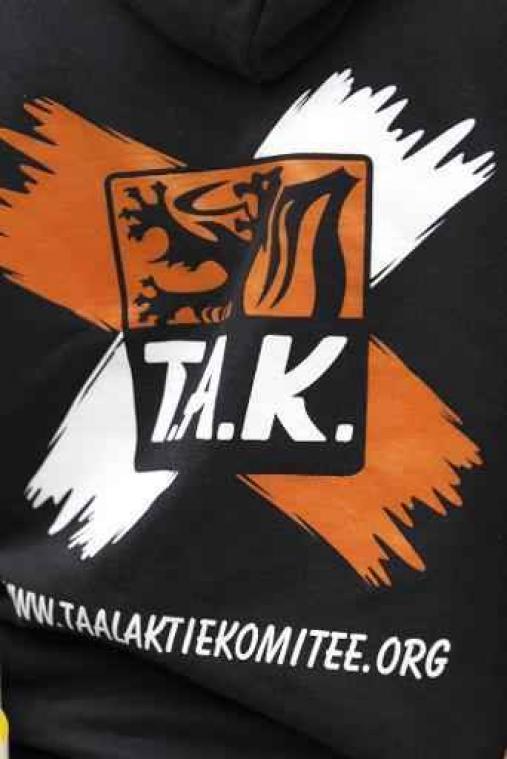 Eurostadion - Taal Aktie Komitee voert ludieke protestactie tegen Eurostadion bij Ghelamco