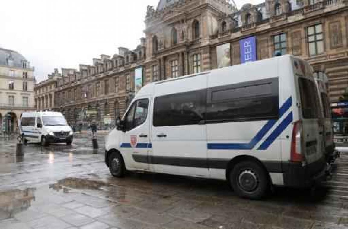 Dader aanslag Louvre weigert mee te werken met speurders