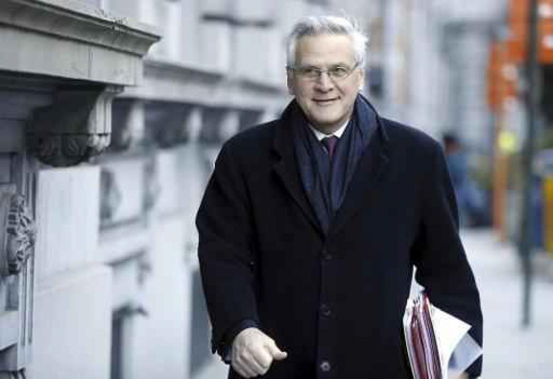 Peeters vindt herlancering debat over automatische indexering niet "verstandig"