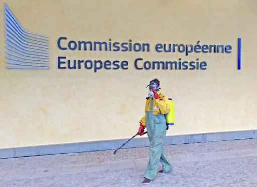 Europees Burgerinitiatief vraagt onder meer in Brussel verbod op glyfosaat Europees Burgerinitiatief vraagt onder meer in Brussel verbod op glyfosaat