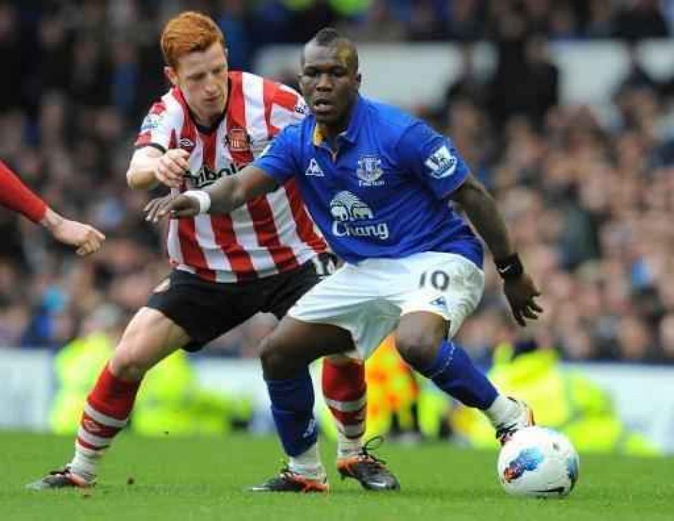 Royston Drenthe zet punt achter voetbalcarrière en waagt zijn kans als rapper
