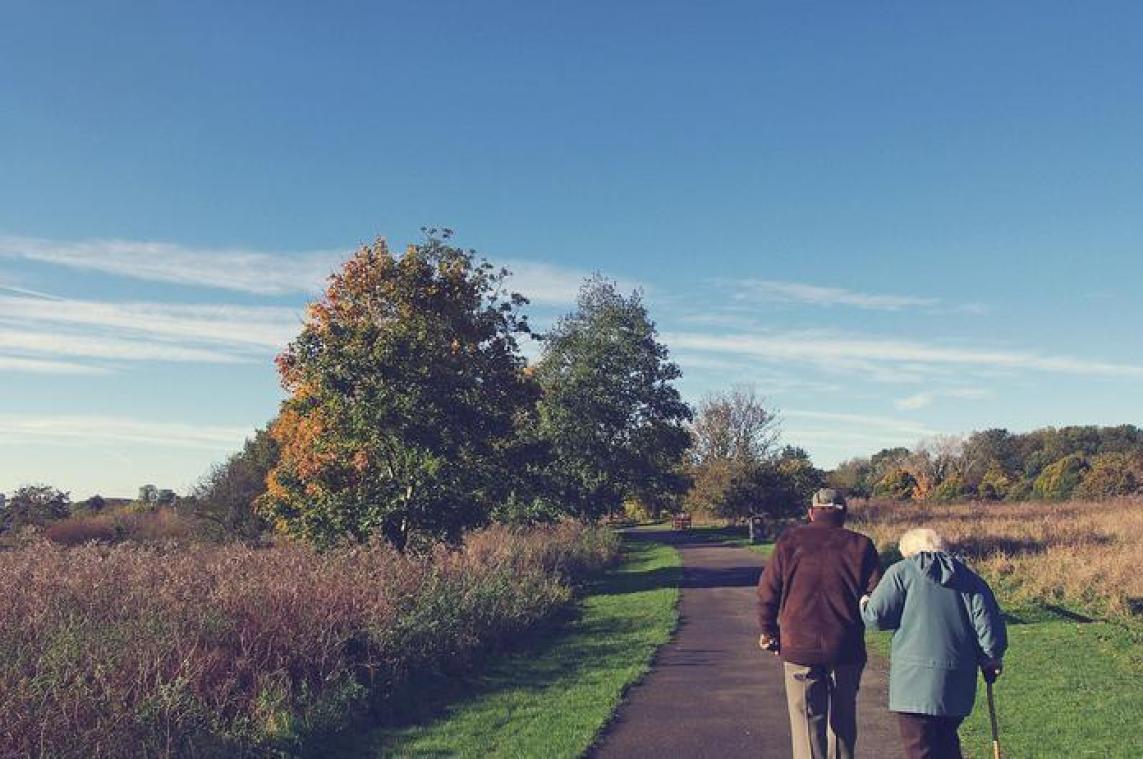Joodse vrouw viert 71ste valentijn met haar redder