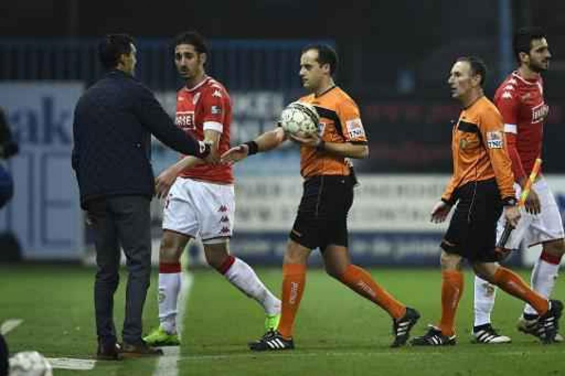 Waasland-Beveren wil Alexandre Boucaut even niet meer als scheidsrechter