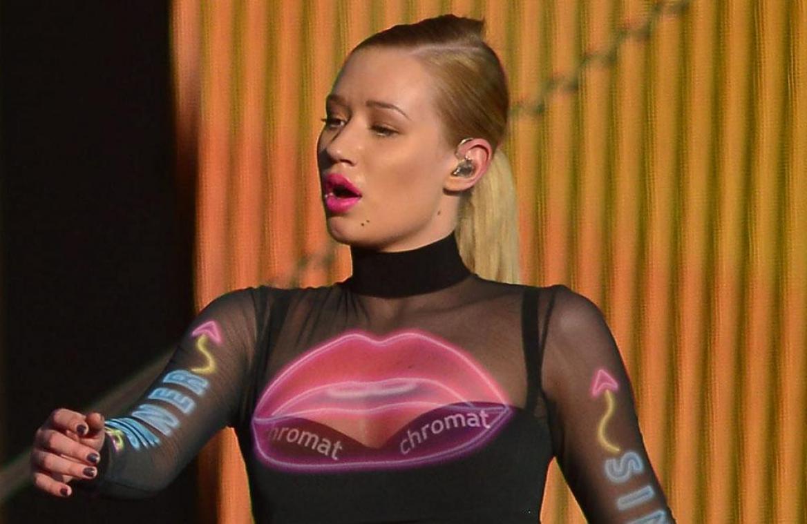 Iggy Azalea's friends laughed at 'small' new breasts