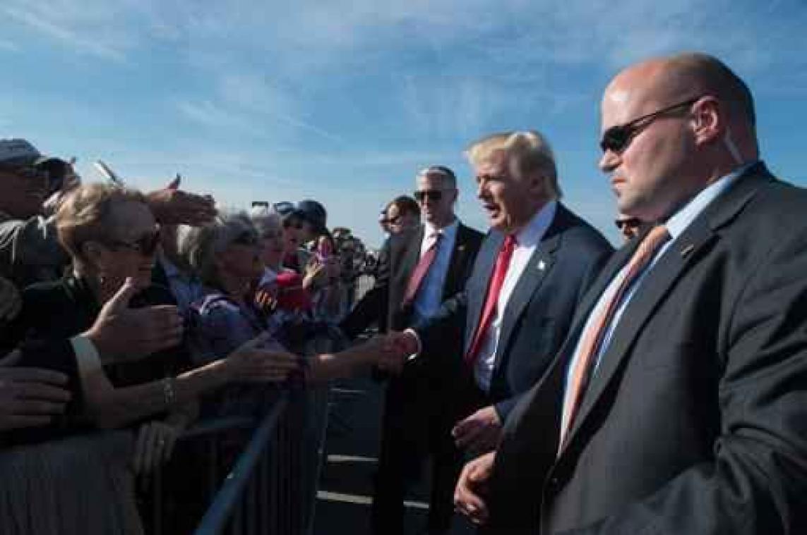 Trump noemt verschillende media "vijanden van Amerika"