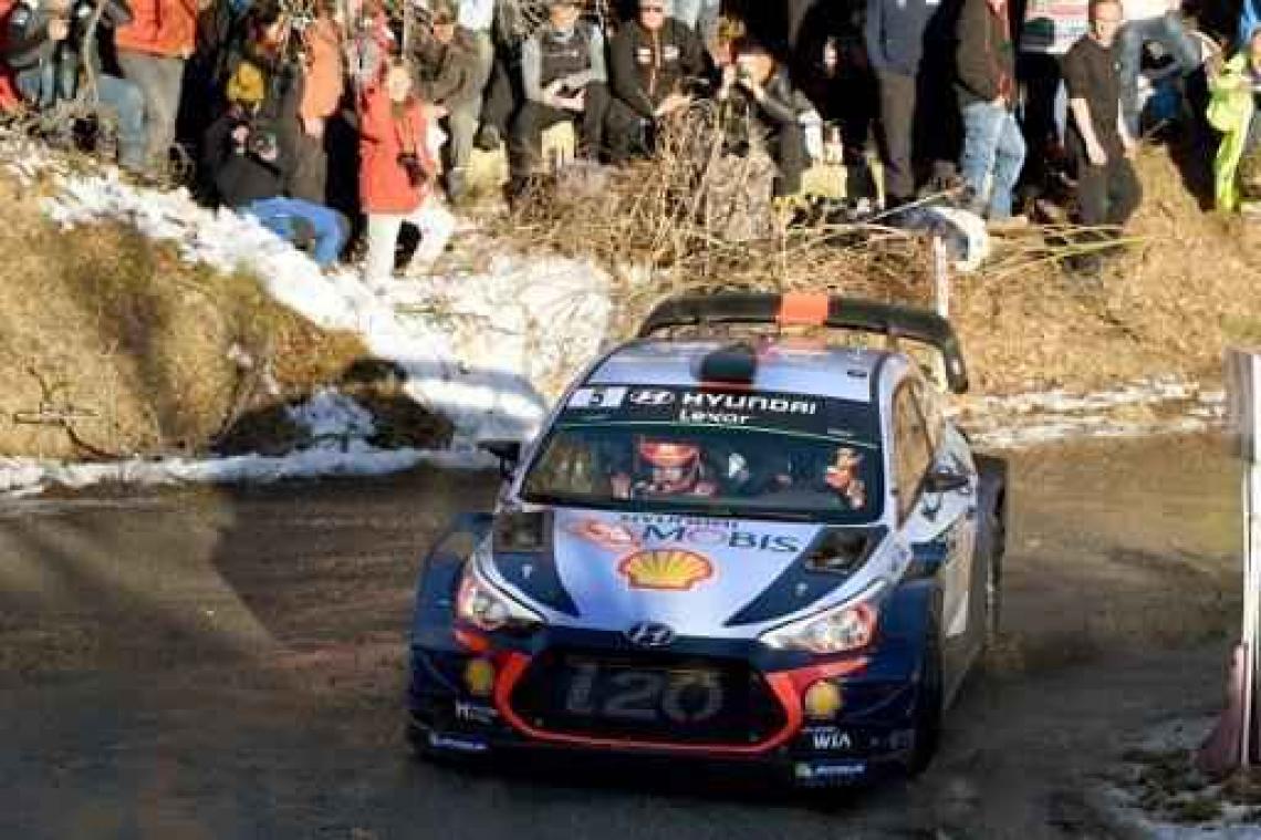 Thierry Neuville heerst in Legend Boucles van Bastogne