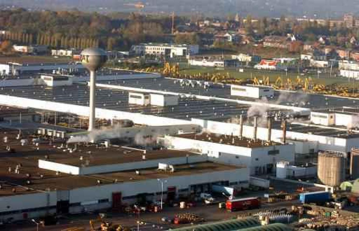 Ontwerp van sociaal akkoord voor arbeiders Caterpillar
