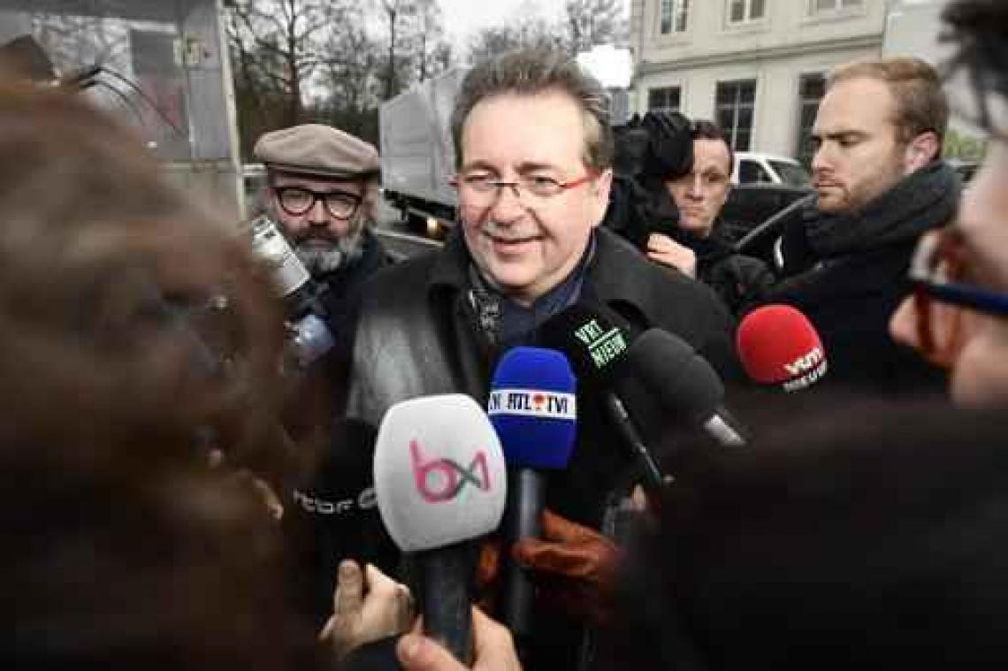 Vervoort: "Aanvaarden tweede belangenconflict stelt groot juridisch probleem"