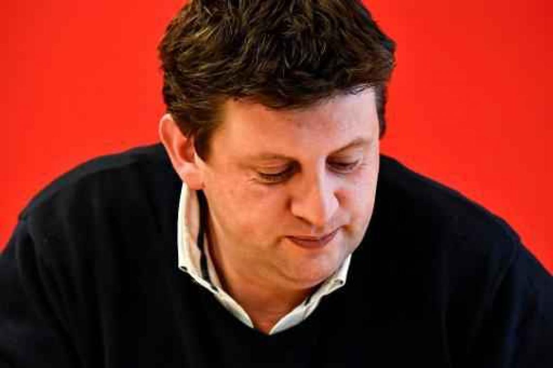 Crombez komt met strikte regels voor mandatarissen