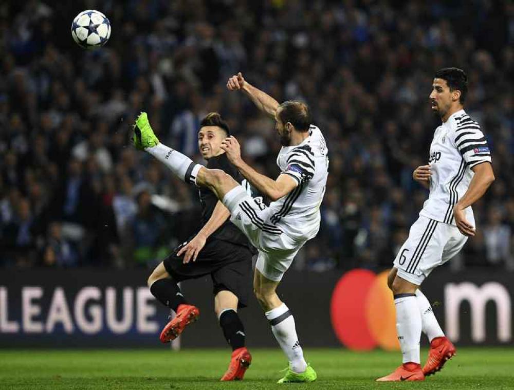Juventus sloopt Portugese muur na de pauze