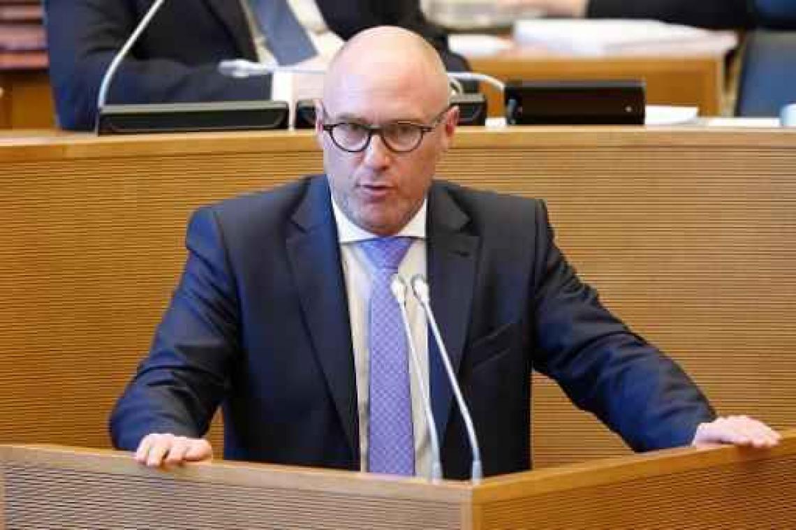 Eigen partij beschuldigt Waals parlementslid van 'fantoomjobs'