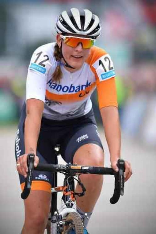 Nederlandse Lucinda Brand wint Omloop voor vrouwen