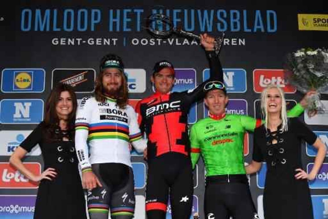 Van Avermaet na tweede opeenvolgende zege: "Heb het toch maar mooi afgemaakt"