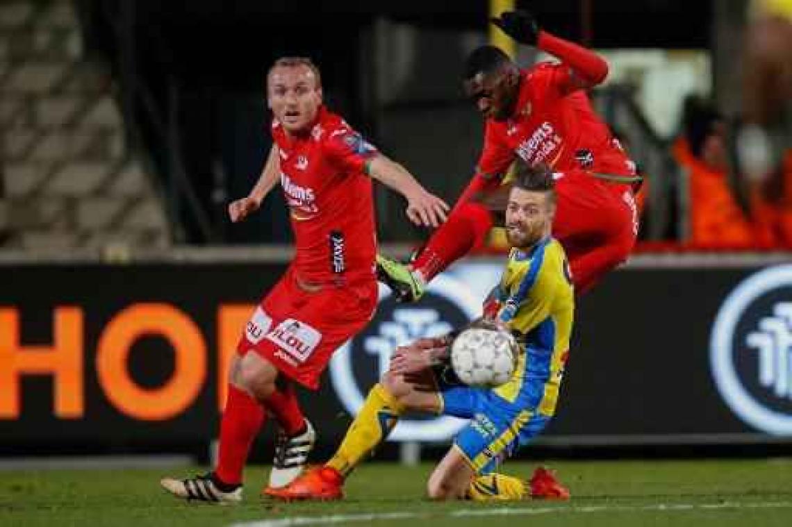 Reviewcommissie laat De Ceulaer (Westerlo) vervolgen