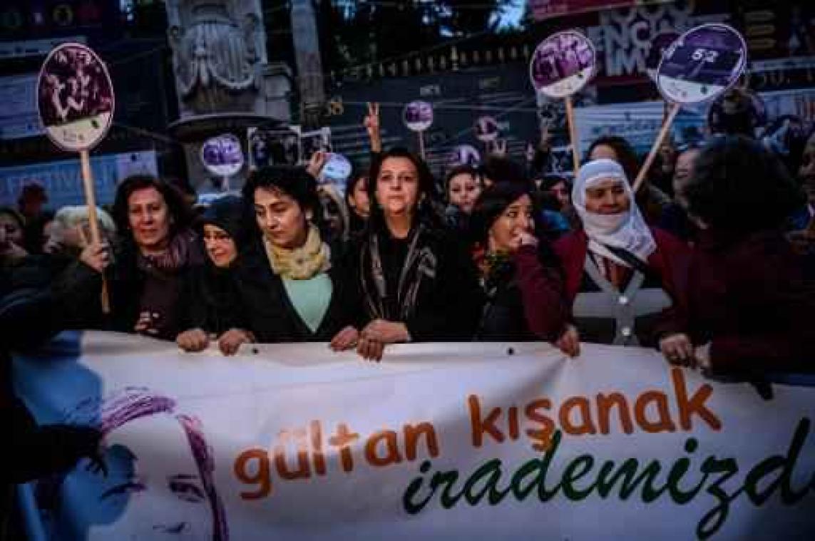 Pro-Koerdische HDP begint campagne tegen presidentieel systeem in Turkije