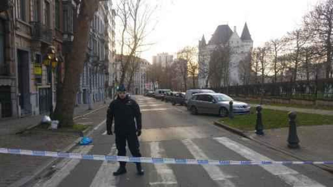 Verdacht voertuig Hallepoort: bestuurder staat bekend als geradicaliseerd