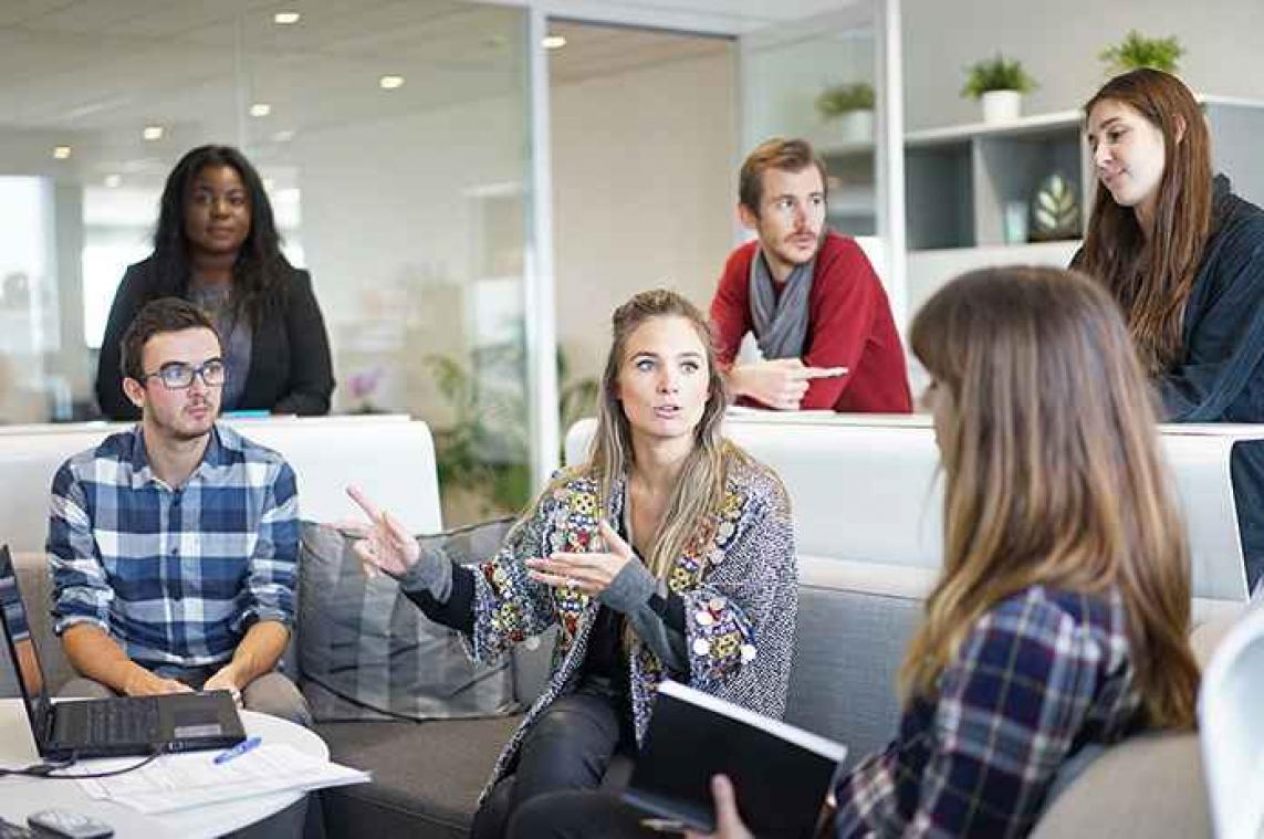 Vrouwen aan de top verbeteren bedrijven en medewerkers