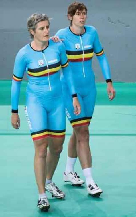 Paralympiërs Griet Hoet en Anneleen Monsieur zorgen voor eerste Belgische medaille