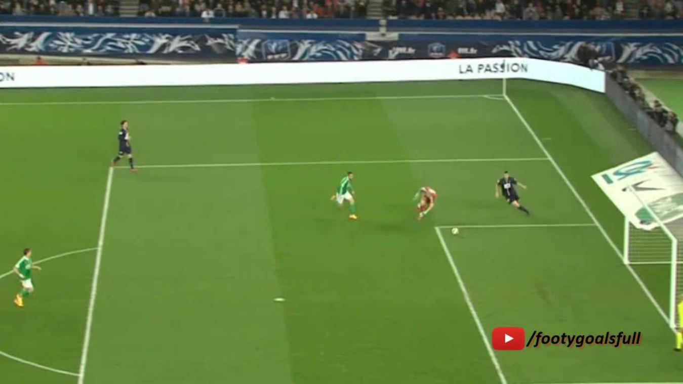 Ibrahimovic verschalkt doelman door pass te gevennaar zichzelf