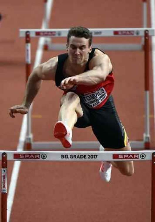 Pittomvils ontgoochelt op de 60m horden