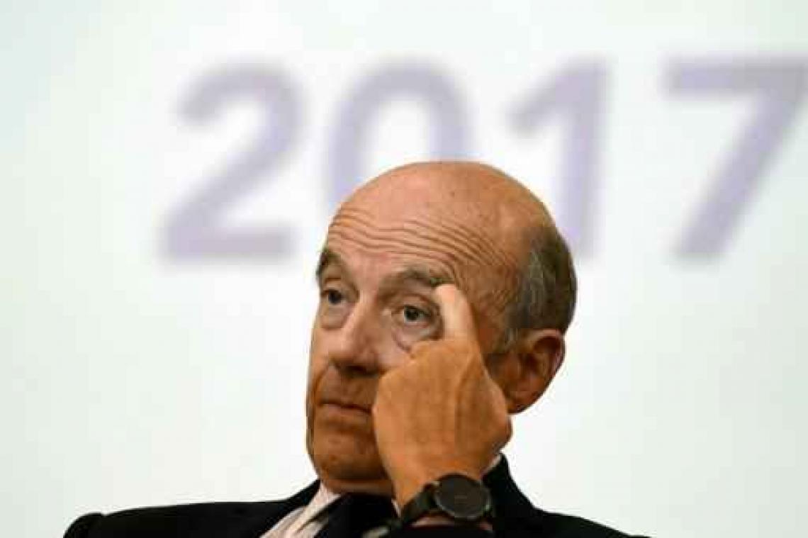 Juppé stelt aankondiging in het verschiet