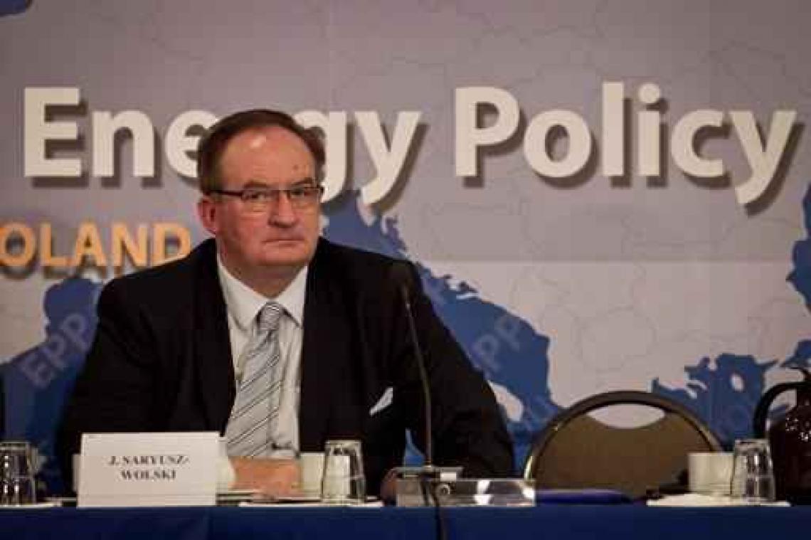 Polen houdt vast aan tegenkandidaat voor Donald Tusk als Europees president