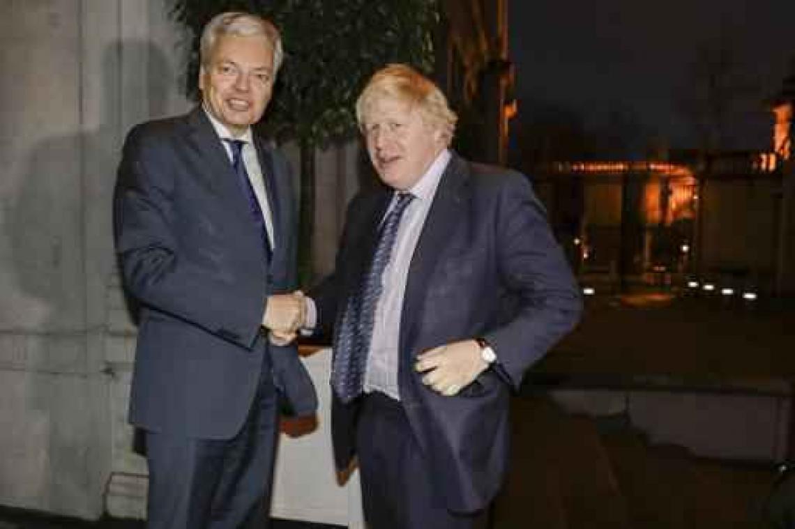 Britse buitenlandminister op bezoek bij Bourgeois en Reynders