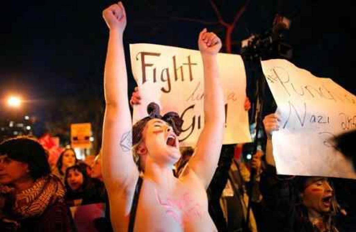 Protest tegen Trump en geweld op internationale vrouwendag