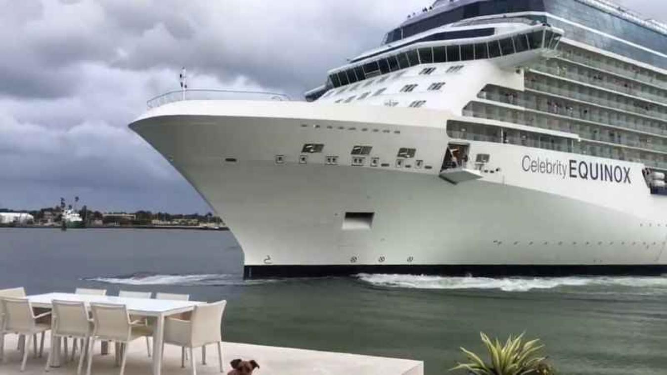 Cruiseschip vaart gevaarlijk dicht bij huis