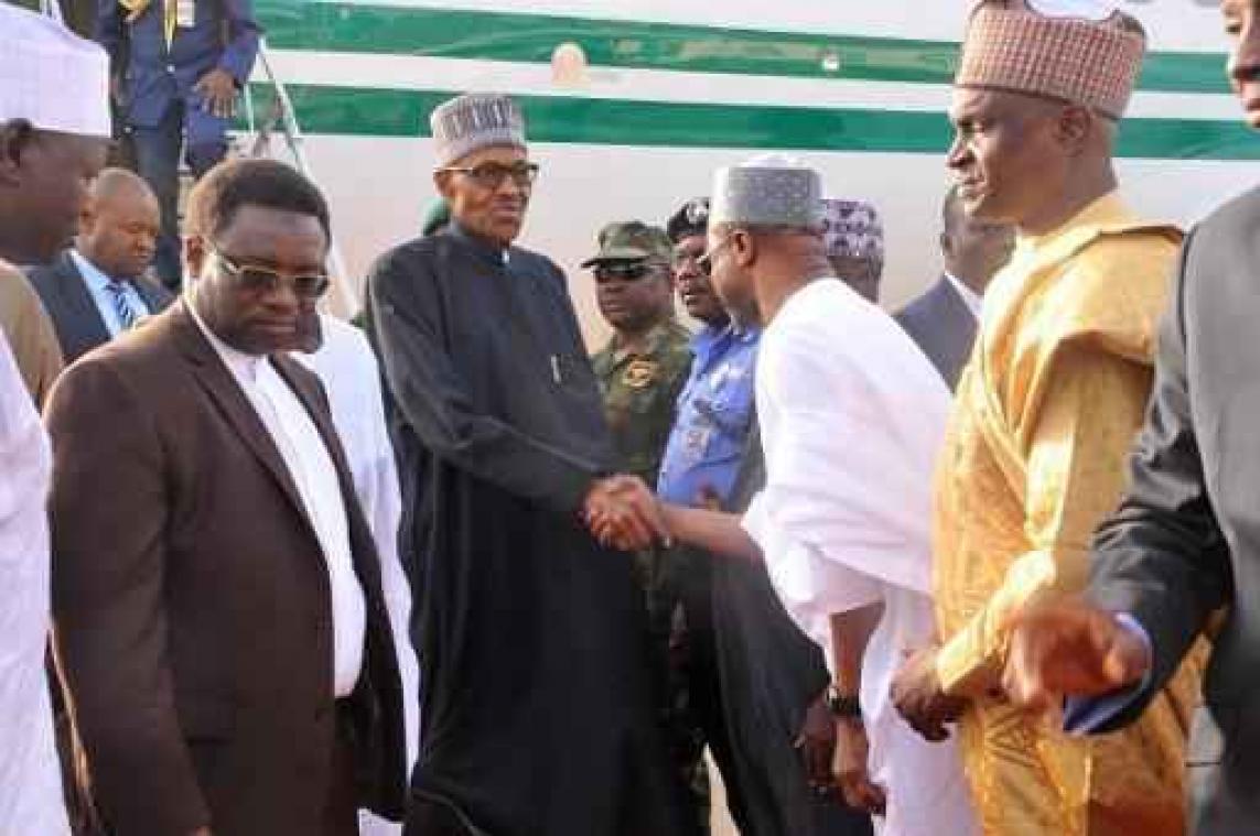Nigeriaans president Buhari na twee maand ziekte weer in land, maar nog niet aan de slag