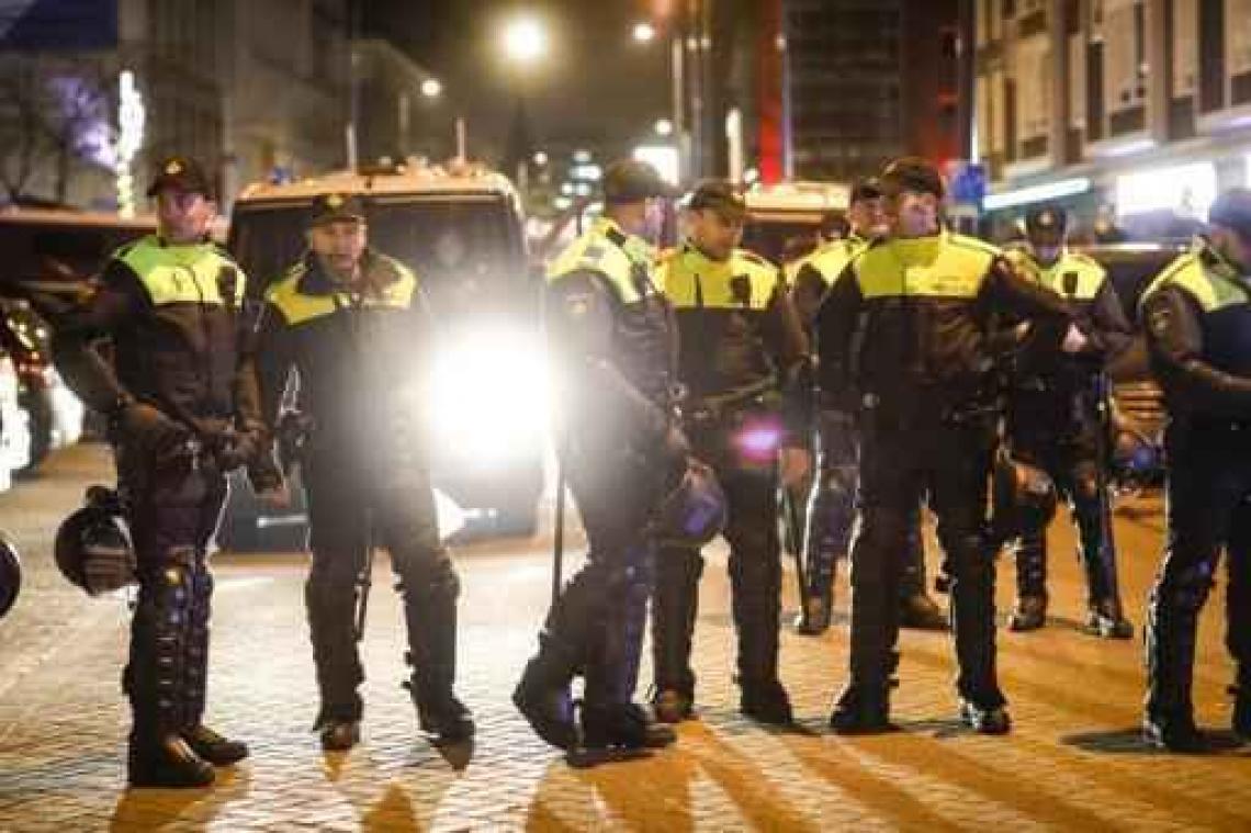 Rellen bij consulaat Rotterdam