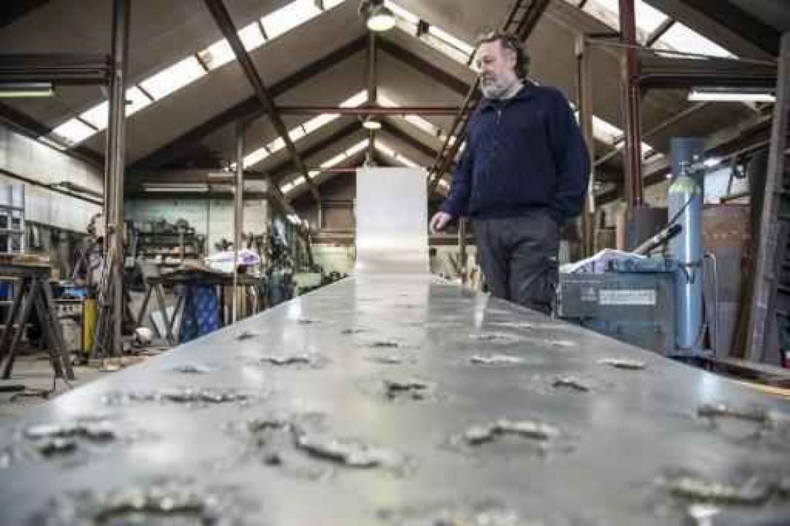 Monument voor slachtoffers terreur onderweg naar Brussel