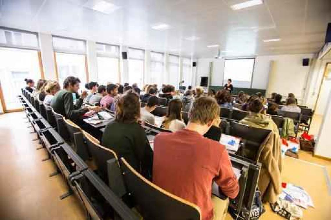 Studentenraad KU Leuven wil docentenevaluaties verplicht zien