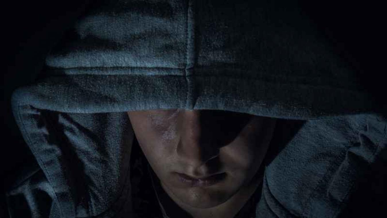 Dief krijgt berouw en belt slachtoffers op