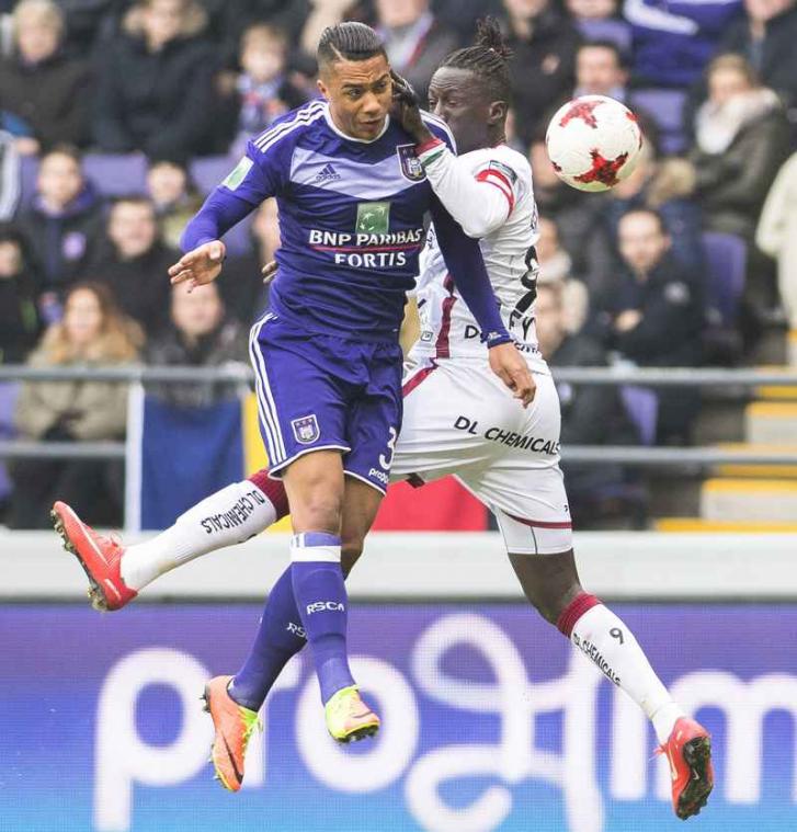 Anderlecht en Zulte Waregem openen play-off 1