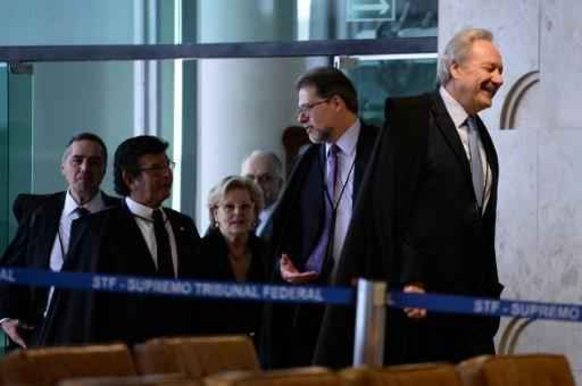 Braziliaanse procureur-generaal vraagt 83 onderzoeken naar politici voor corruptie