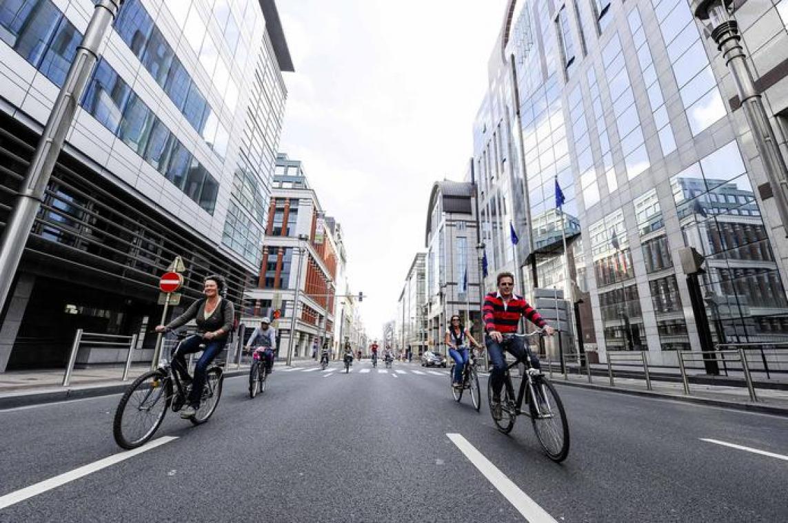 Vlaming fietst meer en verder